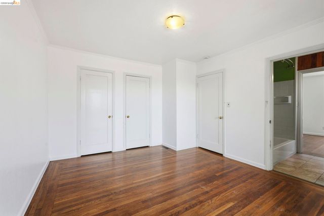 7843 Outlook Ave, Oakland, CA 94605