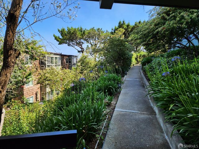 5140 Diamond Heights Boulevard 203A, San Francisco, CA 94131