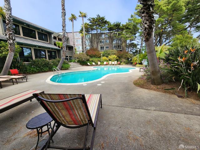5140 Diamond Heights Boulevard 203A, San Francisco, CA 94131