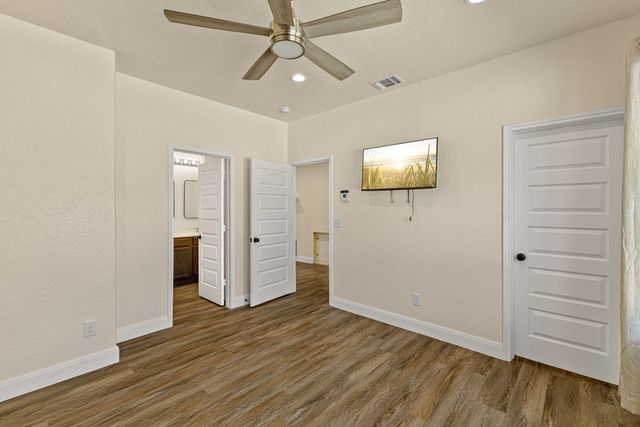 195 Harville Rd, Kerrville, TX 78028