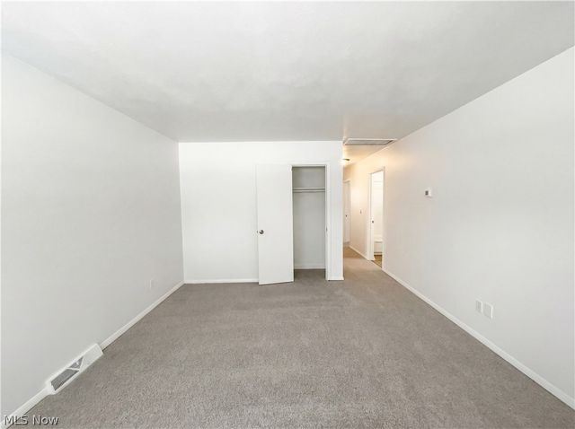 832 S Logan Street, Elyria, OH 44035