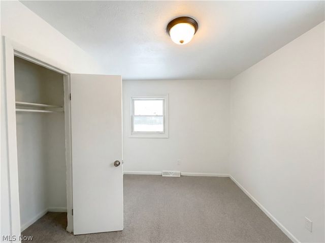 832 S Logan Street, Elyria, OH 44035