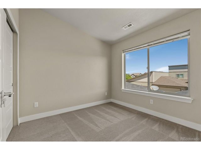 11377 E 25th Ave, Aurora, CO 80010