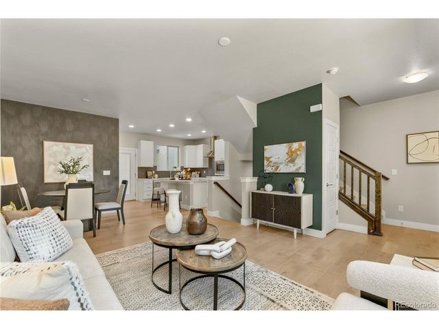 11377 E 25th Ave, Aurora, CO 80010