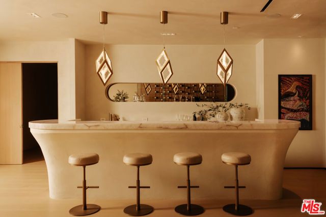 1210 Chickory Lane, Los Angeles, CA 90049