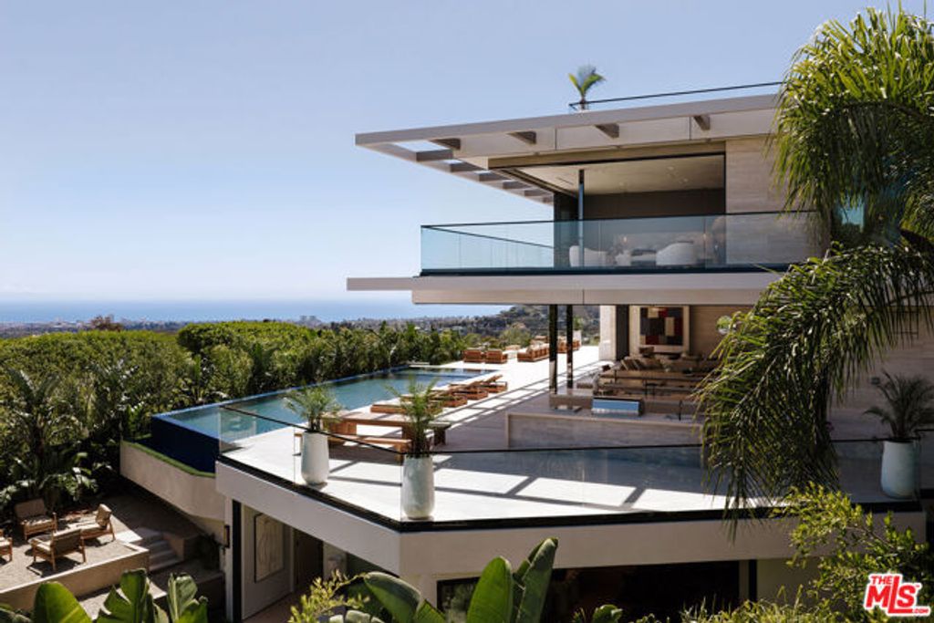 1210 Chickory Lane, Los Angeles, CA 90049