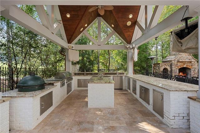 6229 Arnall Court NW, Acworth, GA 30101