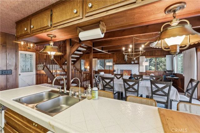 26565 Kings Court, Lake Arrowhead, CA 92352