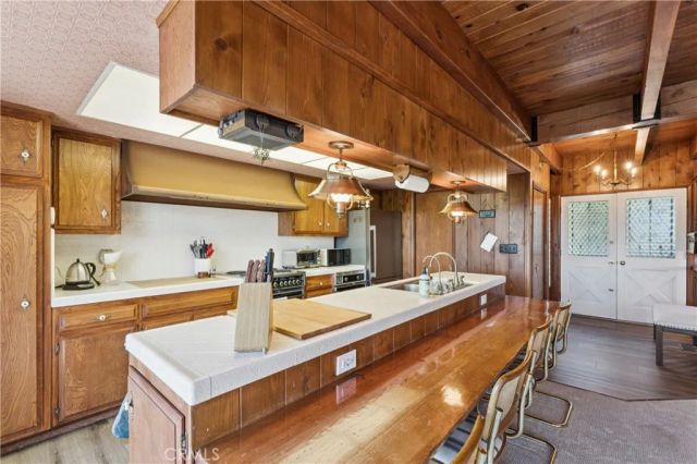 26565 Kings Court, Lake Arrowhead, CA 92352