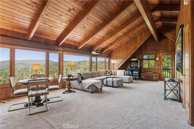26565 Kings Court, Lake Arrowhead, CA 92352