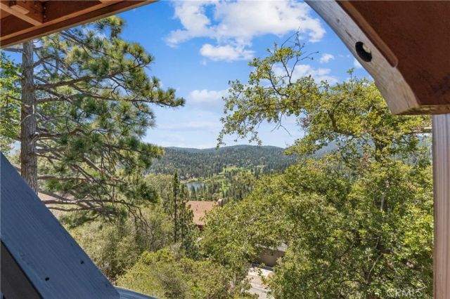 26565 Kings Court, Lake Arrowhead, CA 92352