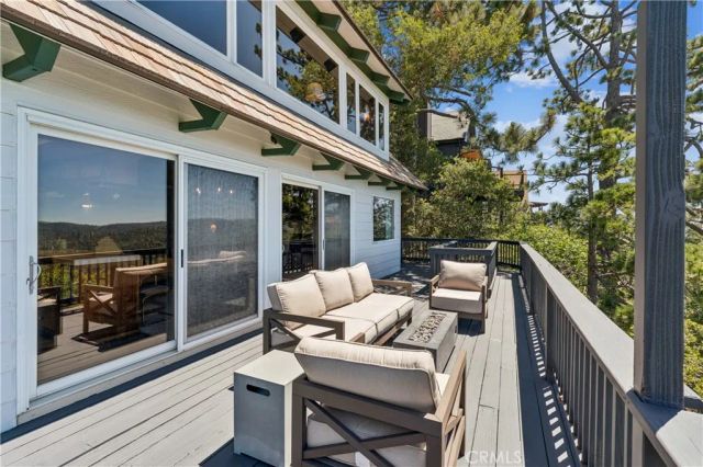 26565 Kings Court, Lake Arrowhead, CA 92352