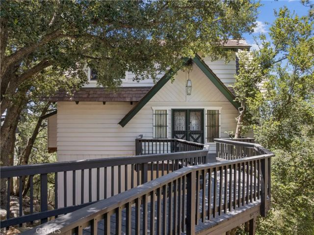26565 Kings Court, Lake Arrowhead, CA 92352