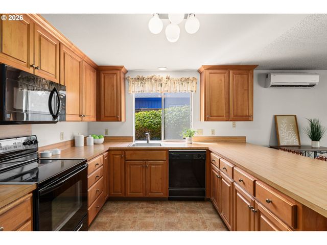 20609 Sw 94TH Ave, Tualatin, OR 97062