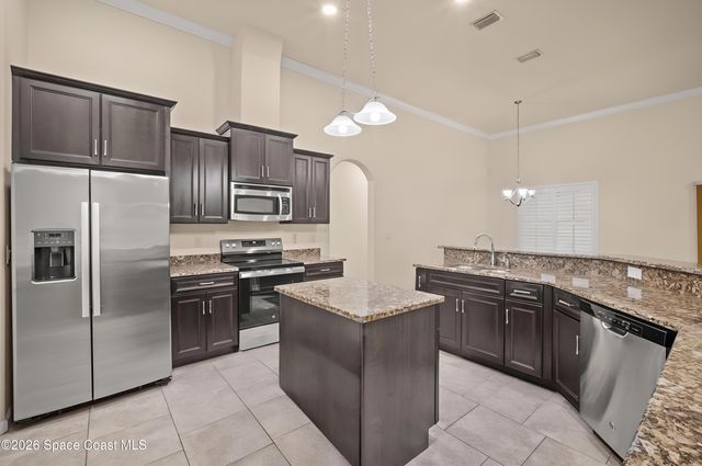 900 Hall Road, Malabar, FL 32950