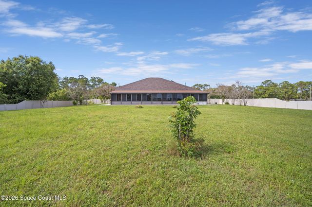 900 Hall Road, Malabar, FL 32950