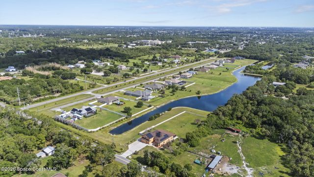 900 Hall Road, Malabar, FL 32950
