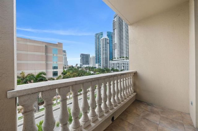 511 SE 5 Avenue 615, Fort Lauderdale, FL 33301