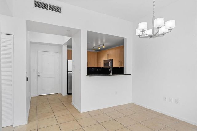 511 SE 5 Avenue 615, Fort Lauderdale, FL 33301