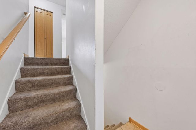 244 3rd Avenue NE, Minneapolis, MN 55413