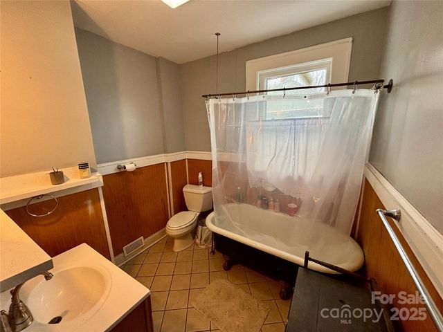 176 S French Broad Avenue, Asheville, NC 28801