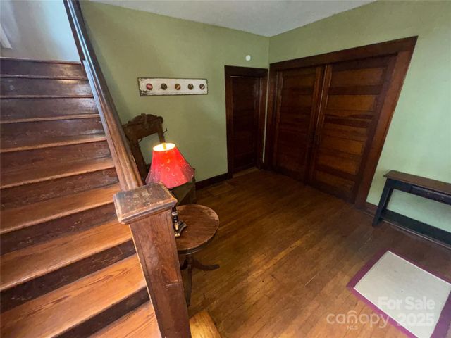 176 S French Broad Avenue, Asheville, NC 28801