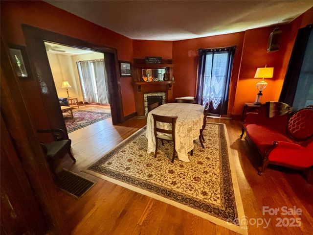 176 S French Broad Avenue, Asheville, NC 28801