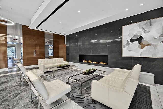 151 Tremont Street 9U, Boston, MA 02111