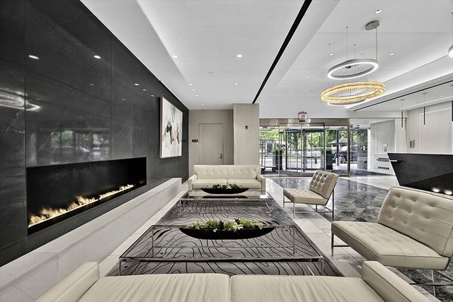 151 Tremont Street 9U, Boston, MA 02111