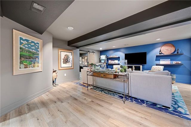 5703 W 128th Street, Overland Park, KS 66209