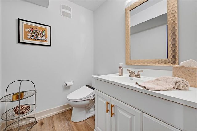 5703 W 128th Street, Overland Park, KS 66209
