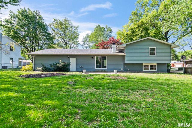 125 CYPRESS POINT Drive, Springfield, IL 62704