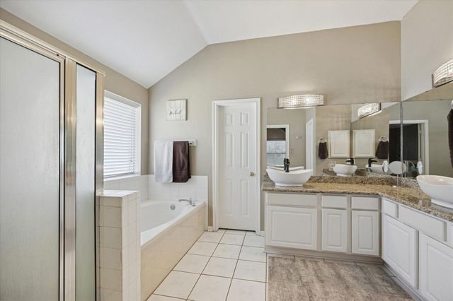 1409 Bob White Trail, Sealy, TX 77474