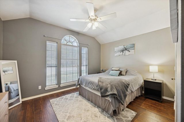 1409 Bob White Trail, Sealy, TX 77474