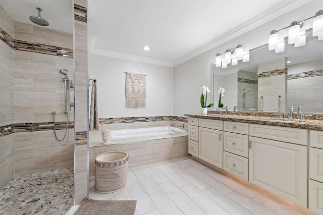 125 Harbourside Circle, Jupiter, FL 33477