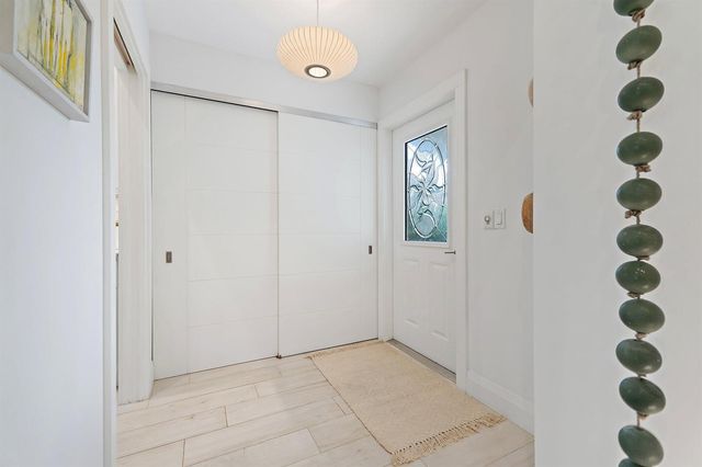 125 Harbourside Circle, Jupiter, FL 33477