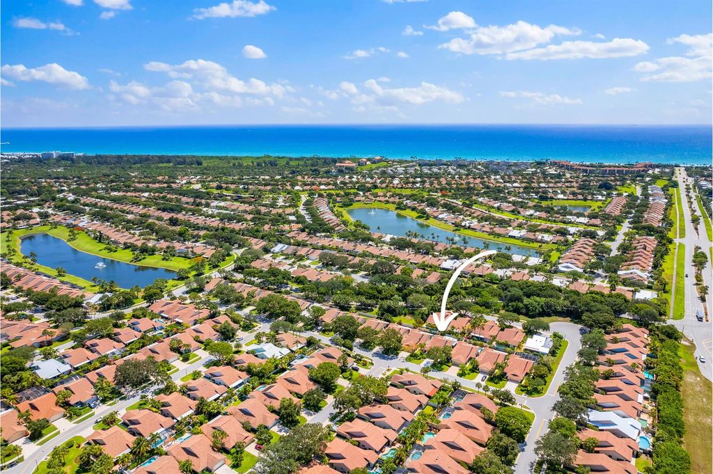 125 Harbourside Circle, Jupiter, FL 33477