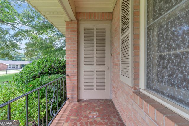 24 Laurel Drive, Hartwell, GA 30643