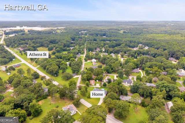 24 Laurel Drive, Hartwell, GA 30643