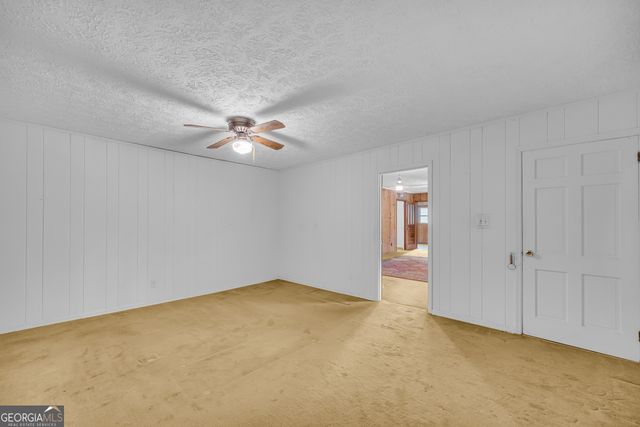 24 Laurel Drive, Hartwell, GA 30643