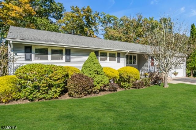 1155 Cambridge Ln, Bridgewater Twp., NJ 08807
