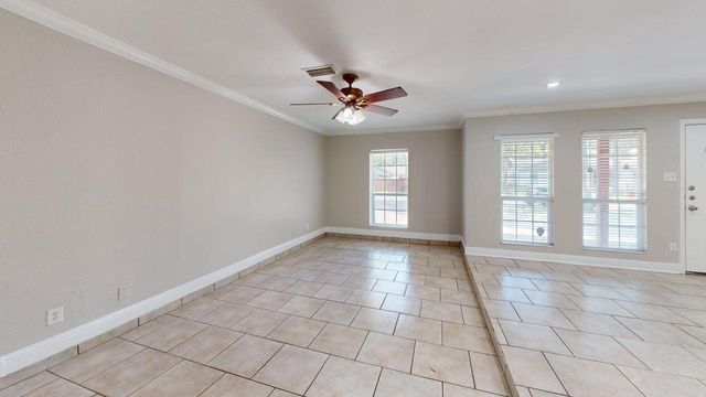 810 Pleasant Hills Drive, Dallas, TX 75217