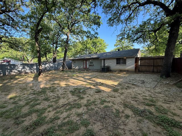 810 Pleasant Hills Drive, Dallas, TX 75217