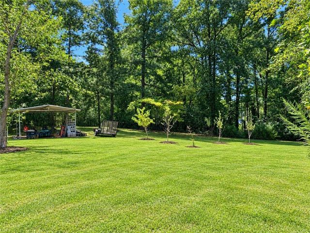 230 North Drive, Hampton, GA 30228