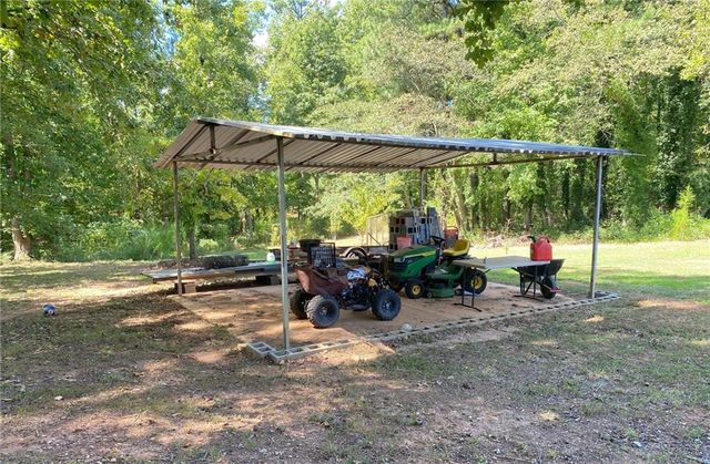 230 North Drive, Hampton, GA 30228