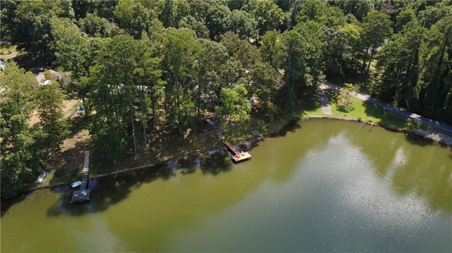 230 North Drive, Hampton, GA 30228