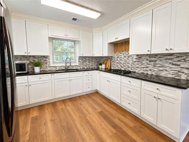 230 North Drive, Hampton, GA 30228