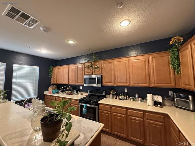 31771 Biagio Way, Winchester, CA 92596