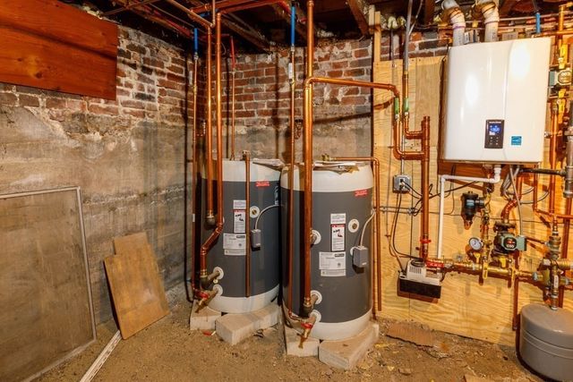 77 Falulah Street, Fitchburg, MA 01420