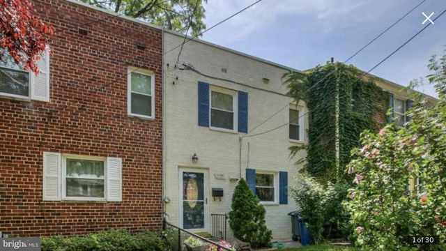 2935 LANDOVER ST, Alexandria, VA 22305